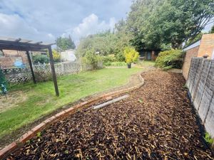 Photo 11- click for photo gallery